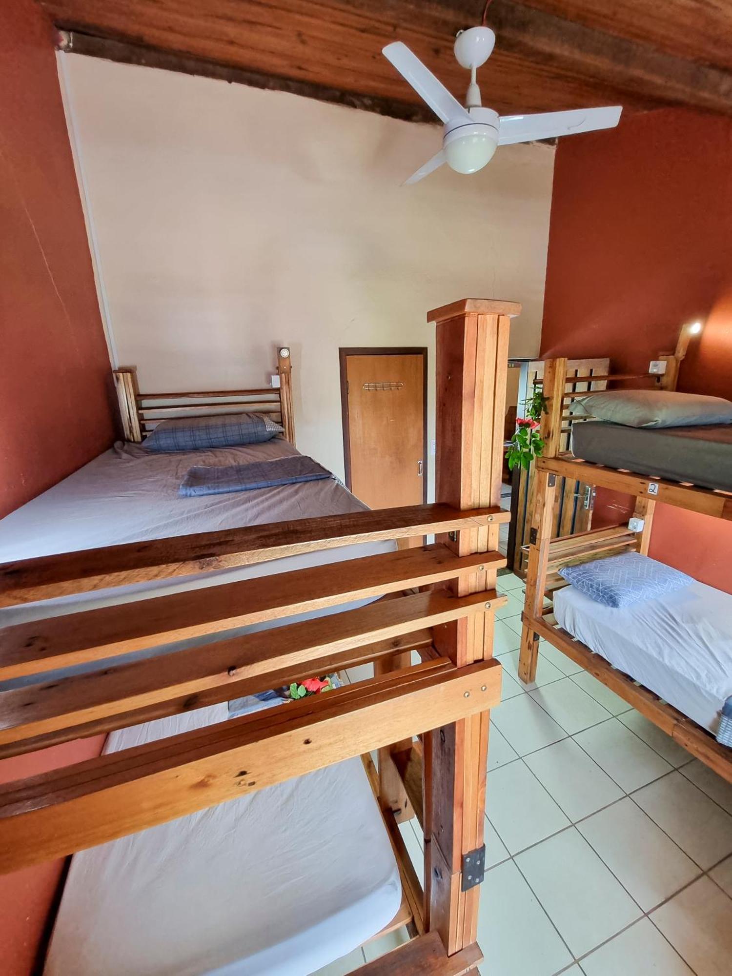 Chapada Backpackers Agencia Hostal