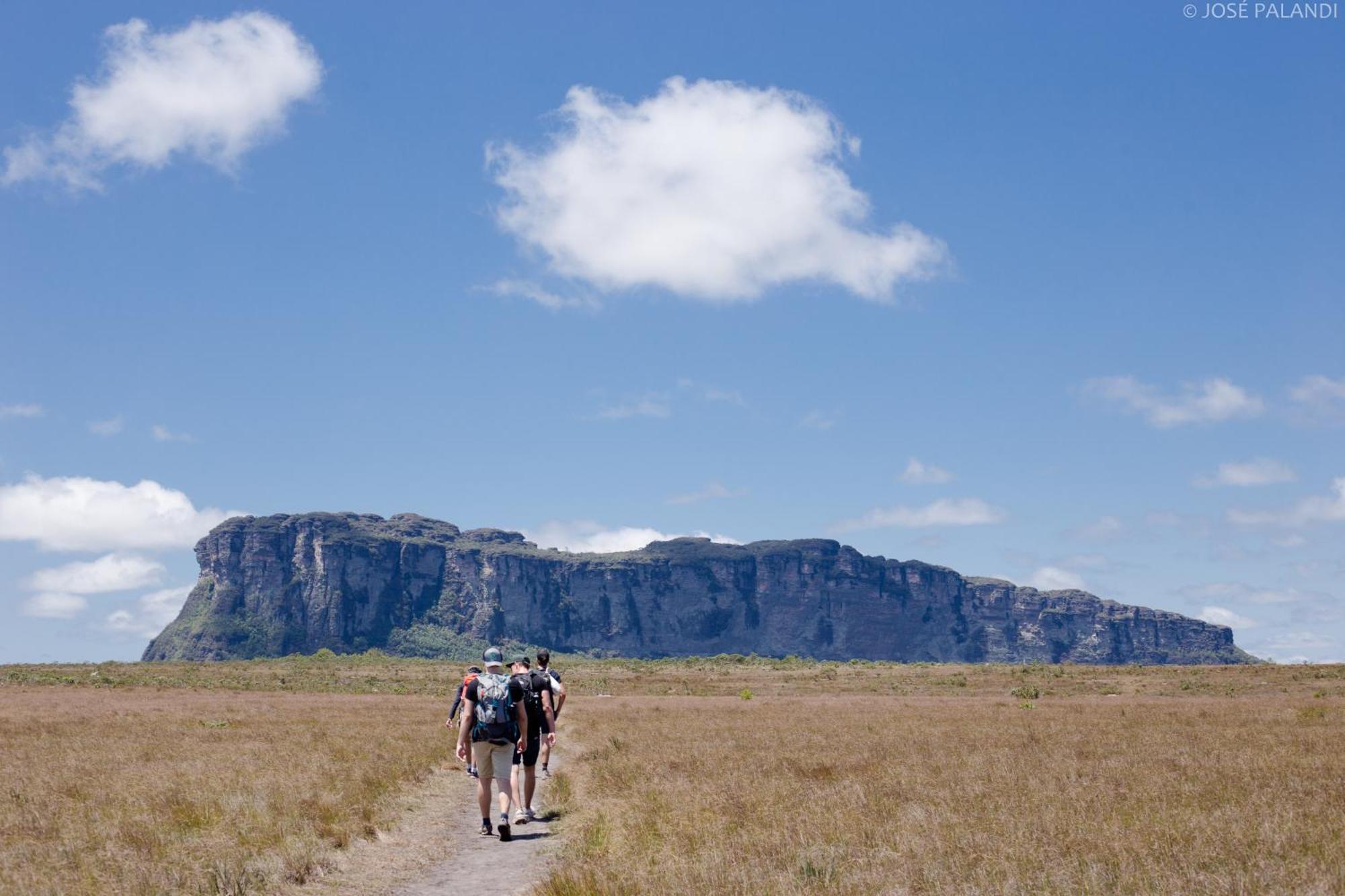 Chapada Backpackers Agencia Lencois